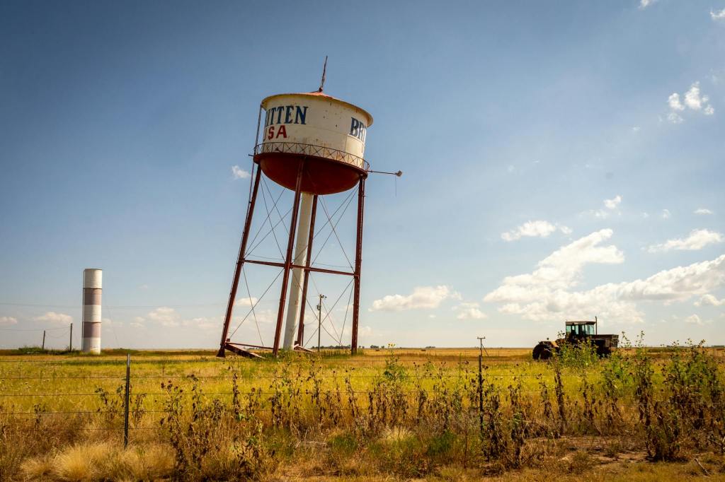 The Leaning Tower of Texas: How a Tilting Water Tower Became a Route 66&nbsp;Legend